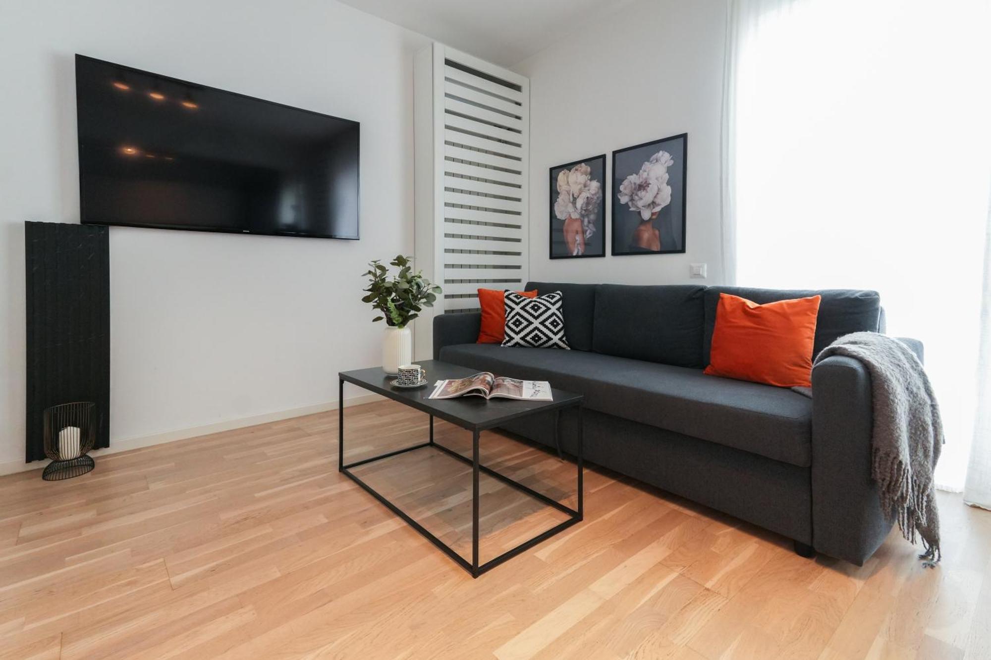 Maria - Modern Apartment With Parking And Workspace Bukarest Eksteriør billede